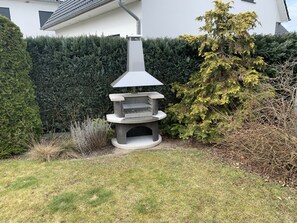 Garten-Grill/ Kamin