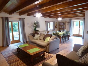 Spacious open plan living and dining room