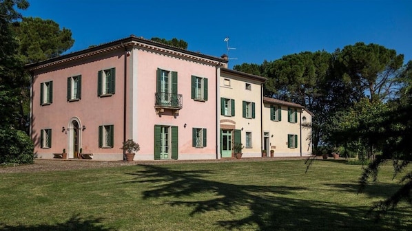 Exterior
