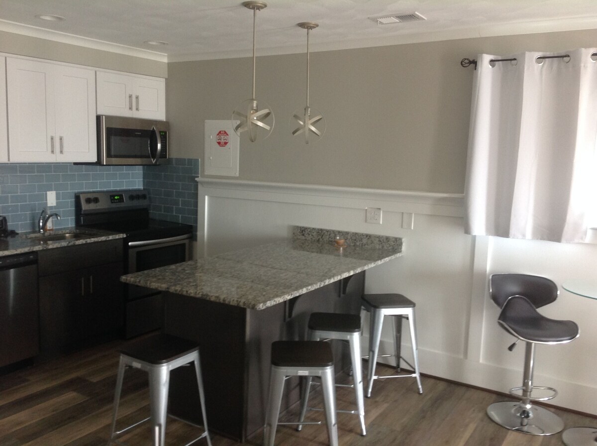 Salida del Sol, North End Va Beach A 3 MINUTE WALK TO THE BEACH