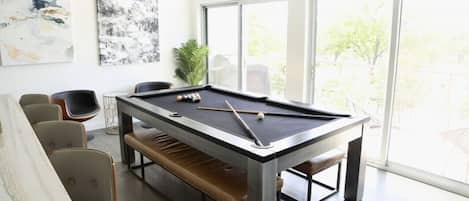 Pool table