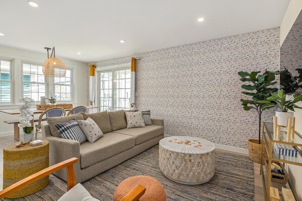 Living Room (1)