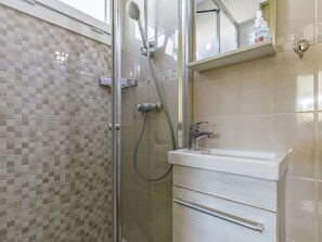 Armatur, Zapfhahn, Duschkopf, Badezimmer, Dusche, Brausenstange, Interior Design