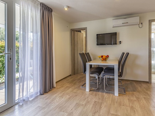 Property, Furniture, Window, Table, Wood, Chair, Interior Design, Curtain, Building
