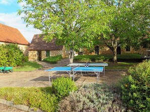 Plante, Meubles, Communauté Des Plantes, Ombre, Paysage Naturel, Botanique, Table, Arbre, Extérieur Banc, Mobilier De Jardin