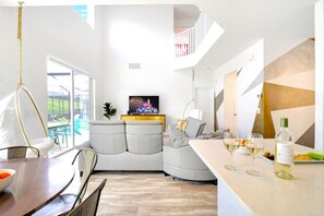Mid Century Modern (Mad Men Style) decor! Superhost and Premier Partner since 2018 with over 200 5-star reviews!