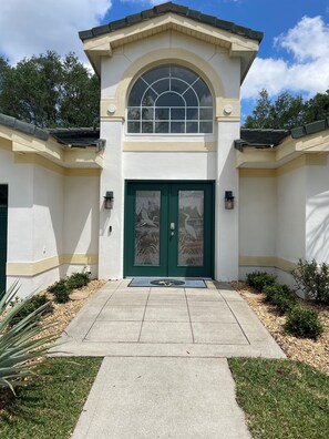 Welcome to Golden Palms Villa where every day's a holiday