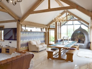 Spacious dining area | Carr End Barn A, Stalmine, near Poulton-le-Flyde