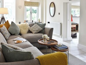 Living room | Finkle Cottage, Pooley Bridge
