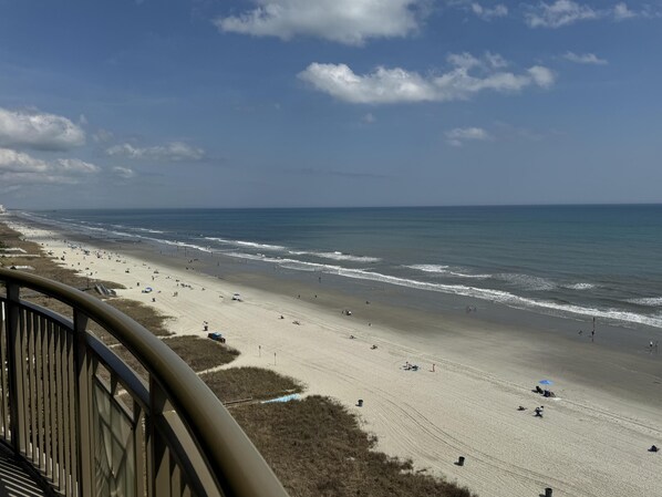 Beautiful Oceanfront Condo/ North Myrtle Beach