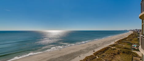 Oceanfront 3 bedroom/ 3 bath condo