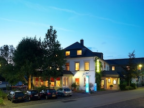 Extérieur