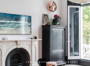 The Bengal Tiger – 2 Bedrooms with Garden in Notting Hill (1345)