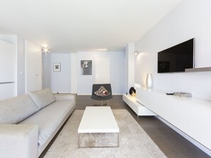 bright air-conditioned living room 