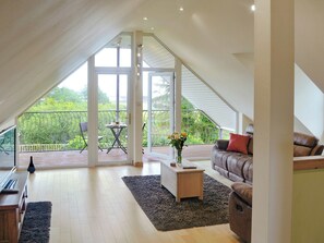 Light and airy living area | The Soup Kitchen, Borgue, near Kirkcudbright