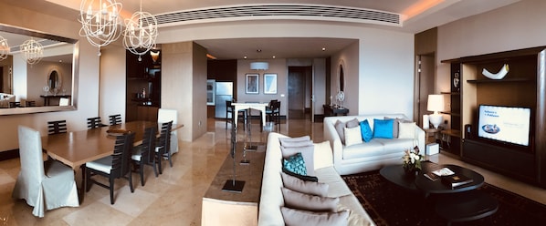 Grand Luxxe 3 Bedroom Spa