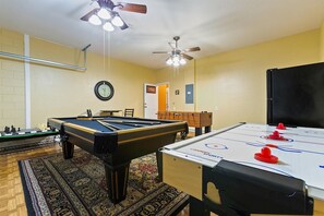 Game Room
Pool Table
Air Hockey
Foosball