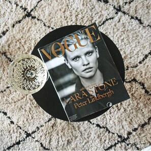Unclassified image, 5 of 15, button
