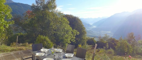 Sky, Plant, Table, Mountain, Furniture, Cloud, Property, Plant Community, Natural Landscape, Chair