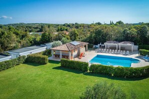 Holiday Home Swimming Pool