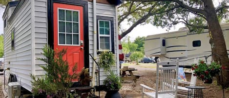 Welcome to the Lemon Tree Tiny House! A whimsical one of a kind vacation stay! 
