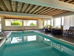 Pool Indoor