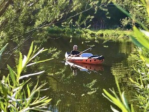 2 Kanus für je 2 Personen zur freien Nutzung - Schwimmwesten vor Ort