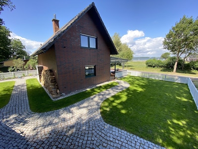 Strandhaus mit Seeblick direkt am Fleesensee | Top Lage