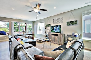 Spacious and Comfortable Family Room with LCD TV