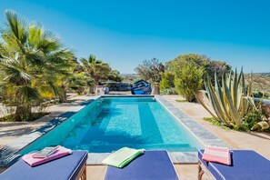 heated swimming pool - ecolodge 