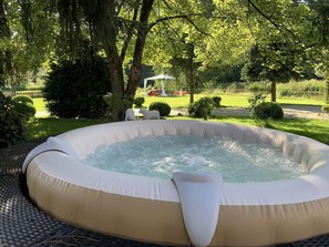 Bubbelpool utomhus