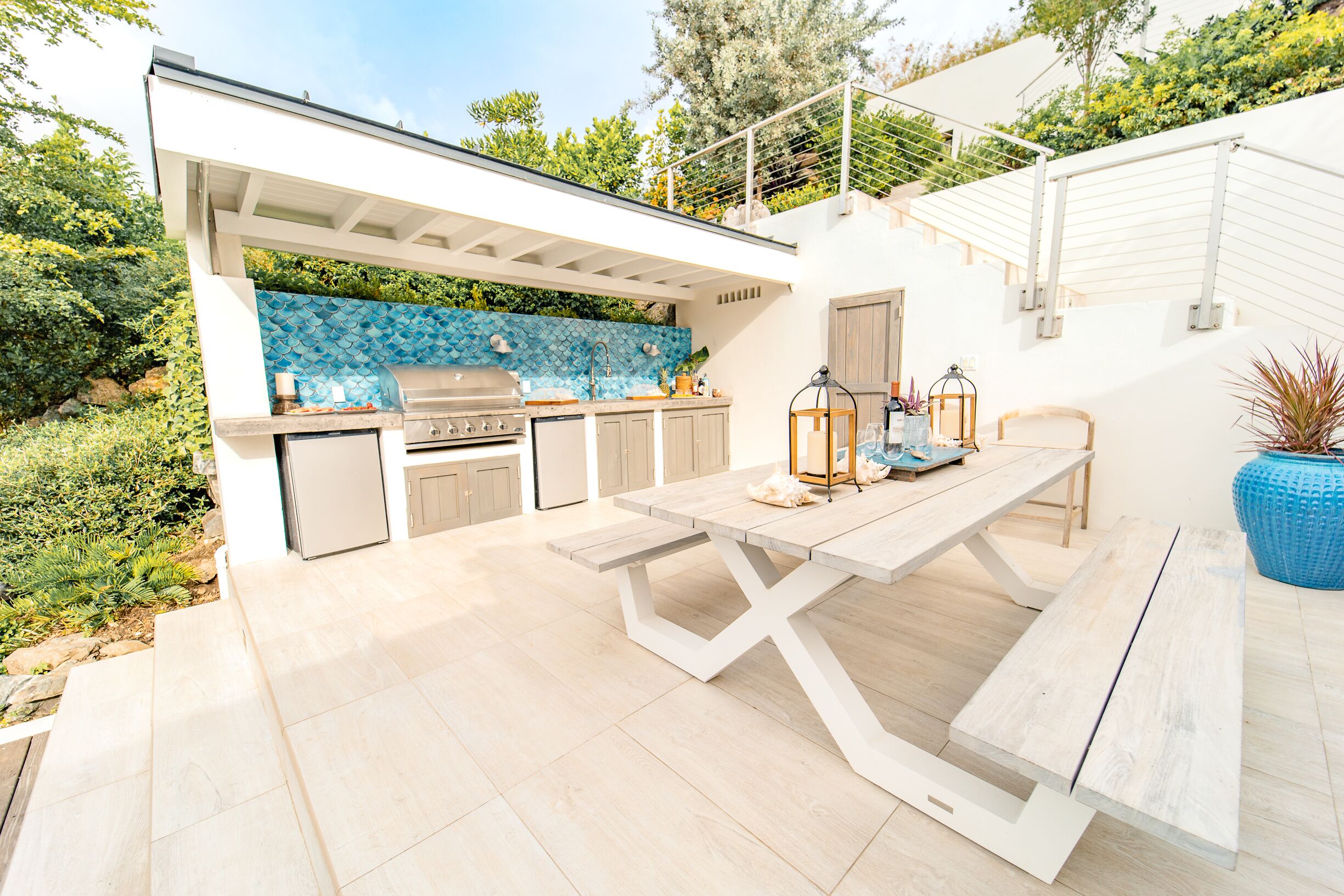 THE BEACH HOUSE - beach-chic luxury just steps from Long Bay