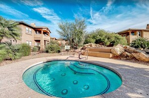 Hot tub, near the pool