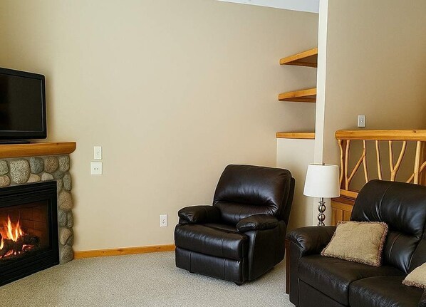 Living Room with Gas Fireplace