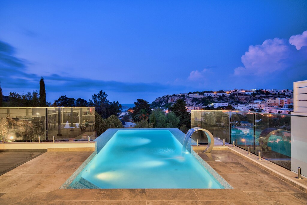 Picture of villa