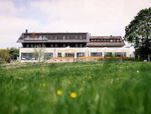 FETZ - Das Loreley Hotel