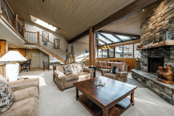 Downstairs Living Area with Sleeper Sofa