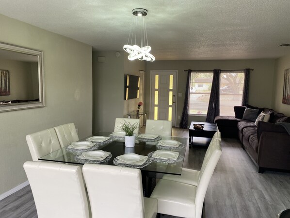 Dining table seating for 8