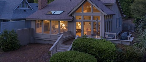 Heritage Hideaway - Pet-Friendly Vacation House in Hilton Head - Heritage Week - Golf Views