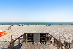 Strand