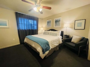 Escape to this tranquil oasis and enjoy a restful sleep in the cozy bedroom complete with a king bed.