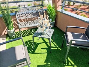 Möbel, Gartenmöbel, Stuhl, Tisch Im Freien, Garten, Terrasse, Hinterhof, Landscaping, Garten, Kaffetisch