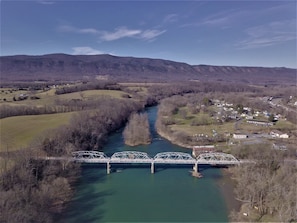 Welcome to the town of Shenandoah!