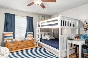 Kids Bunk Room with full over full + trundle (twin) and 3 x twins bunk beds.