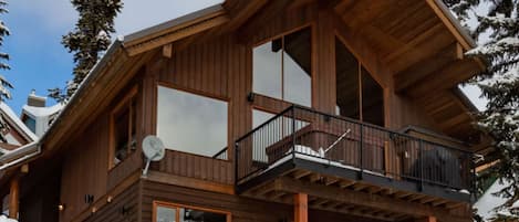 Cropped version of exterior view of chalet