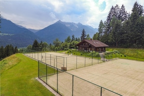 Sport court