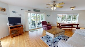 1505-Forrest-Living Room