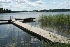 The pier 100 meter from the house.