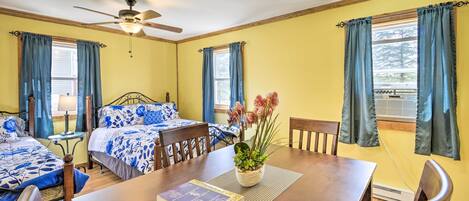 Pleasant Mount Vacation Rental | Studio | 1BA | 500 Sq Ft | Steps Required