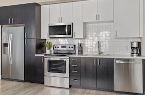 From cookware to utensils, we have everything you need for a homecooked meal